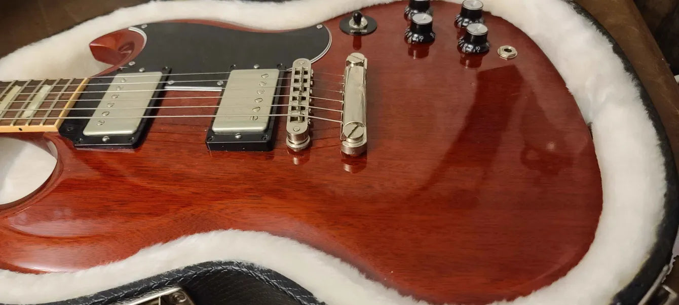 Vintage Cherry Gibson SG Standard '61