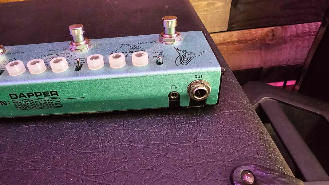 Valeton Dapper Indie Effect Strip with Tuner
