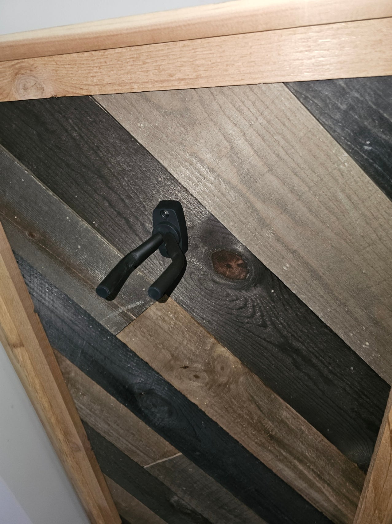 The Guitar Frame