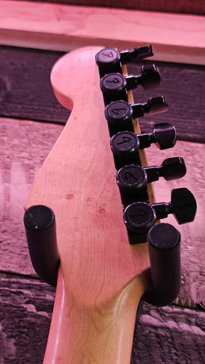 Fender Standard Stratocaster® Midnight Black Custom Edition